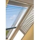 Żaluzja FAKRO AJP II grupa cenowa kolor 144 niebieski